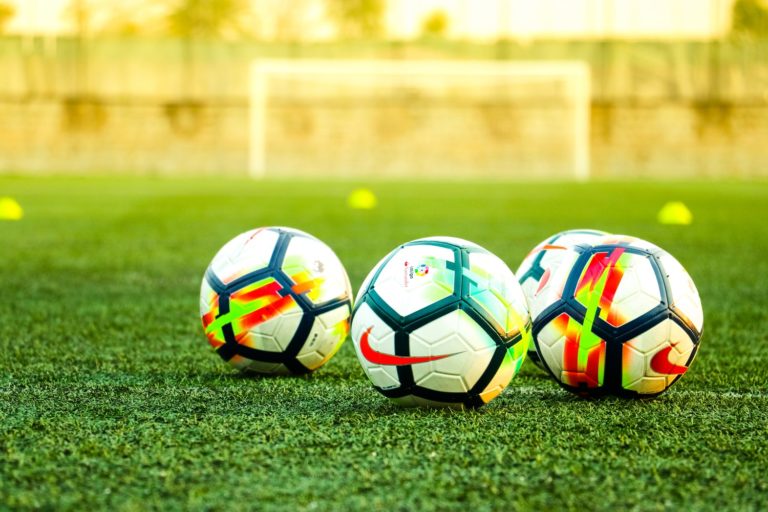 Efterskolen gør Fodbold og Læring til To Sider af Samme Mønt
